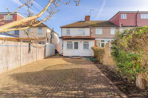 3 bedroom end of terrace house for sale, Platts Road, Enfield