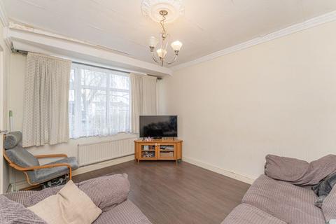 3 bedroom end of terrace house for sale, Platts Road, Enfield