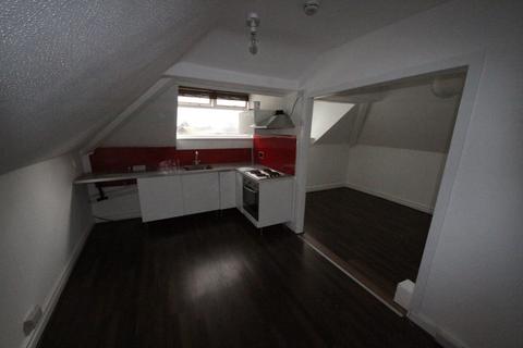 1 bedroom flat to rent, Street Lane, Leeds, LS8 2ET