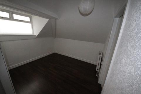 1 bedroom flat to rent, Street Lane, Leeds, LS8 2ET