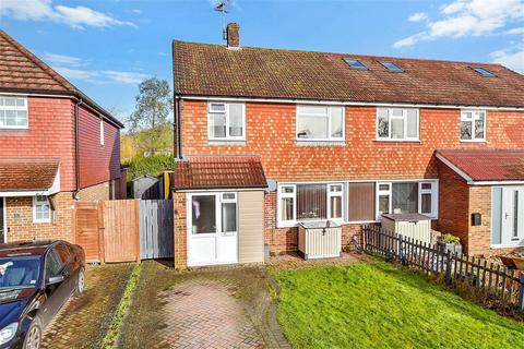 3 bedroom semi-detached house for sale, Kingsley Road, Horley, Surrey