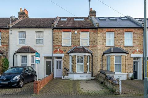 187 Ravenscroft Road, Beckenham, BR3 4TN