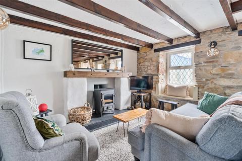 2, Ivy Court Red Lane, Rosudgeon, Penzance, TR20 9PU