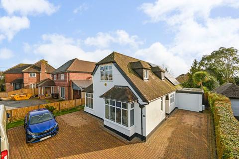 4 bedroom detached house for sale, Canterbury Road, Kennington, Ashford, Kent, TN24