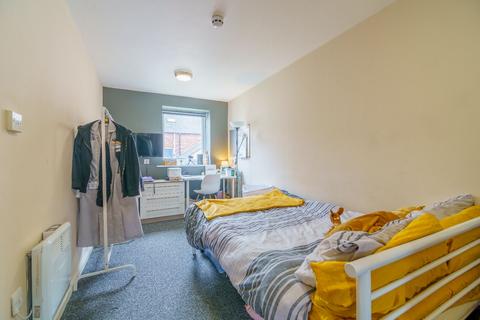 undefined, Nottingham NG7
