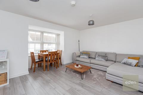 2 bedroom apartment for sale, Corliss Vale, Wouldham, ME1