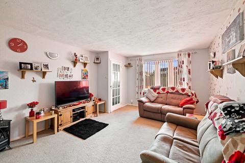 3 bedroom end of terrace house for sale, Pine Way, Folkestone, CT19