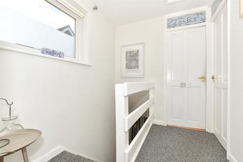 52 Beech Drive, Broadstairs, CT10 2LL
