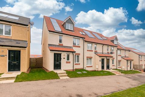 4 bedroom end of terrace house for sale, 11 Craighall Drive, Musselburgh, EH21 8FL