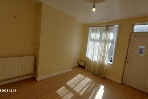 2 bedroom terraced house to rent, Cameron Road, Derby, DE23