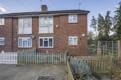 undefined, Bartram Close, Uxbridge UB8