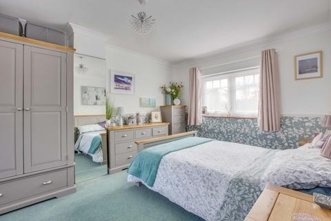 23 Highmoor, Amersham, HP7 9BU