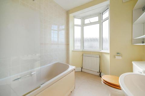 3 bedroom terraced house for sale, Cleveley Crescent, Ealing