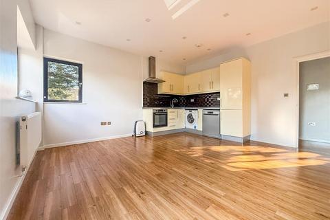 2 bedroom flat for sale, Wickham Road, Fareham