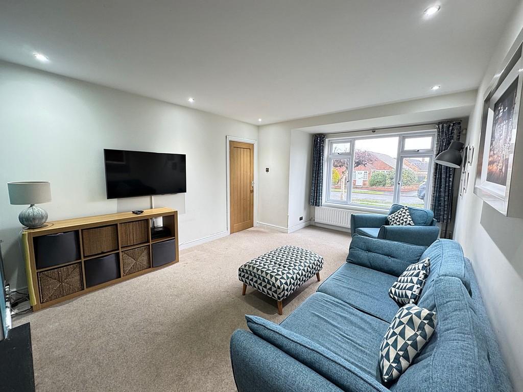 Lounge 2