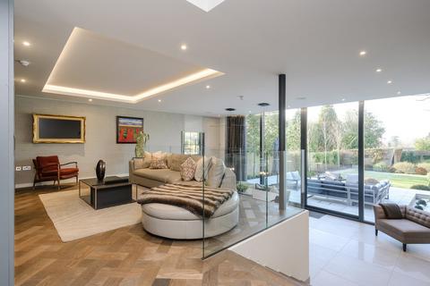 5 bedroom detached house for sale, Lodge Close, Stoke D'abernon, Cobham, KT11