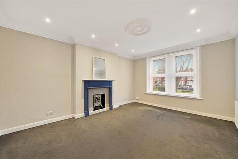 2 bedroom flat to rent, Madeira Road, SW16