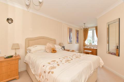 1 bedroom flat for sale, Kings Road, Horsham, West Sussex