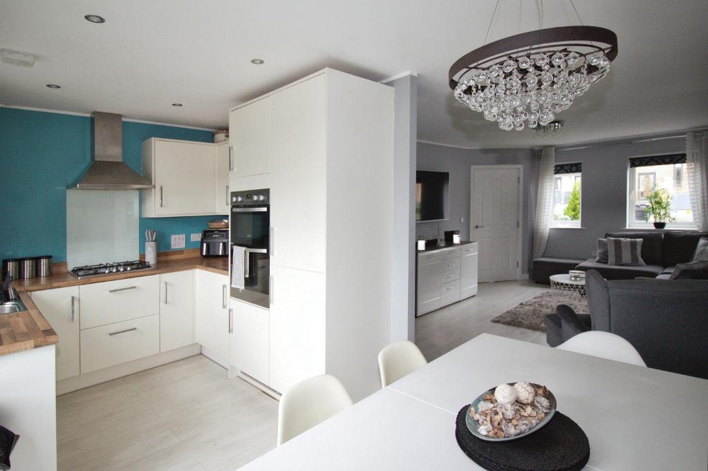 Open plan Kitchen/diner/lounge
