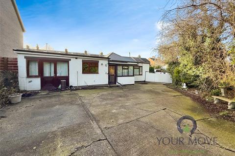 3 bedroom bungalow for sale, Knowle Road, South Yorkshire S70