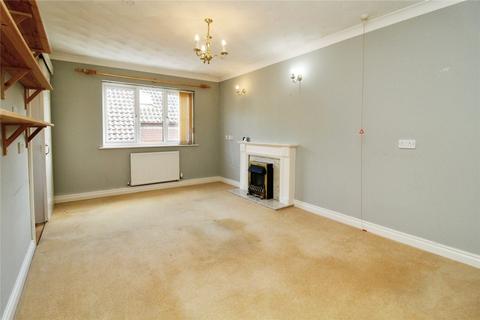 1 bedroom flat for sale, Fairwaters, Newton Abbot TQ12