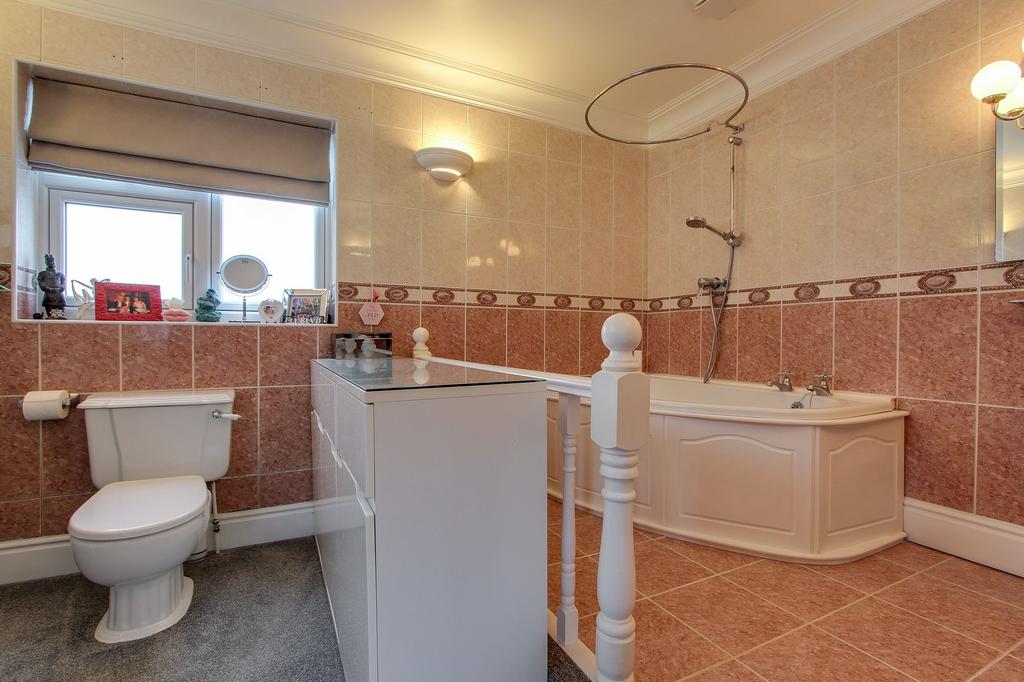 Ensuite