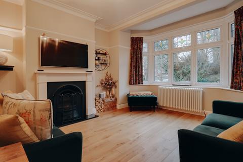 4 bedroom end of terrace house for sale, School Lane, Bushey, WD23