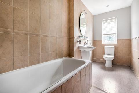 Oakdene Forest Road, East Horsley, Leatherhead, KT24 5BB