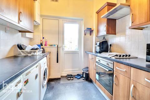 1 bedroom flat for sale, Swanage Road, SOUTHEND-ON-SEA