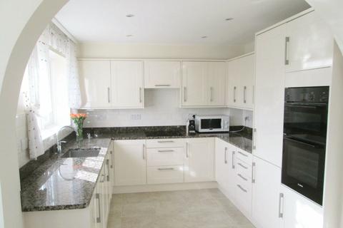 7 Chivenor Grove, Kingston Upon Thames, KT2 5GE