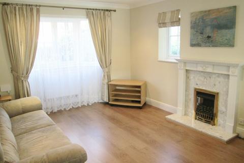 7 Chivenor Grove, Kingston Upon Thames, KT2 5GE