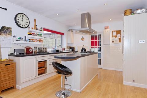 4 bedroom detached bungalow for sale, Vale Drive, Worthing