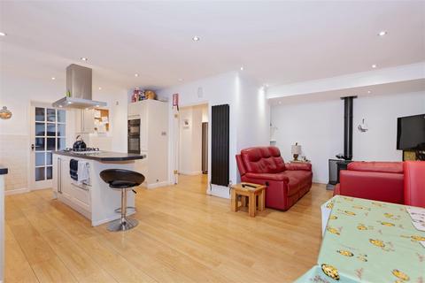 4 bedroom detached bungalow for sale, Vale Drive, Worthing