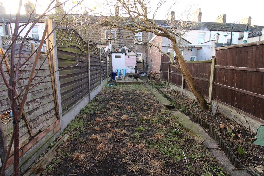 Garden 1.JPG