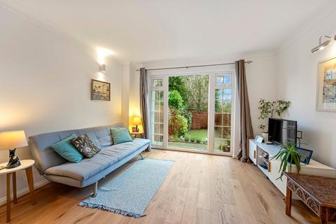 2 bedroom semi-detached house for sale, Belgrave Close, Walton-on-Thames, KT12