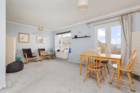 2 bedroom flat for sale, Malling Place, Spences Lane, Lewes