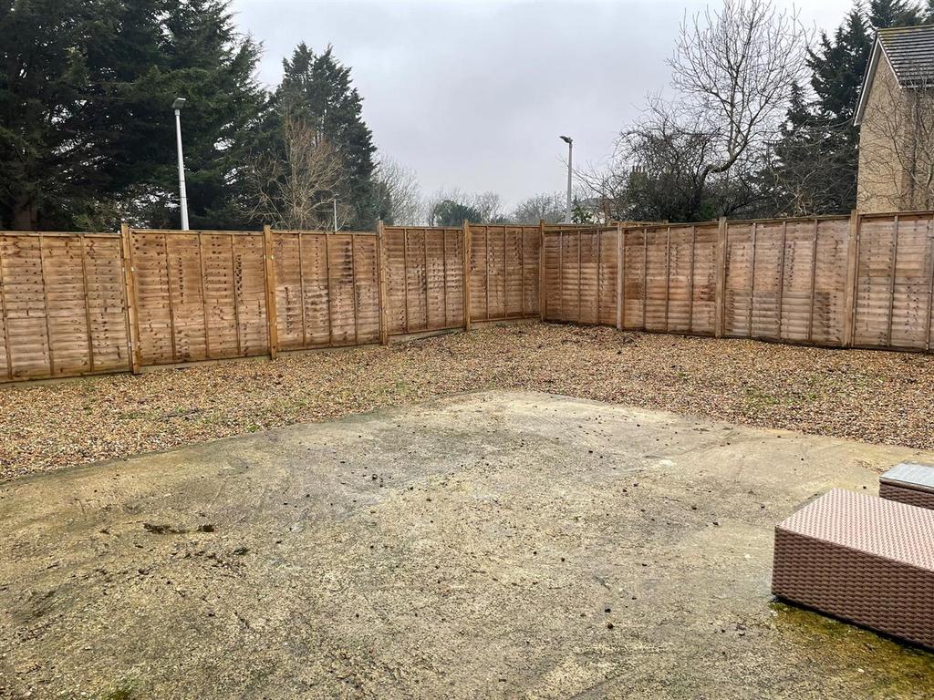 Back Garden 4.jpg
