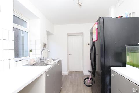 17 Gethin Terrace, Porth, CF39 9TS