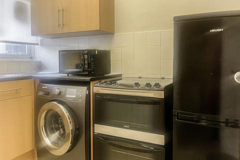 Studio to rent, Lintaine Close, Hammersmith and Fulham, W6