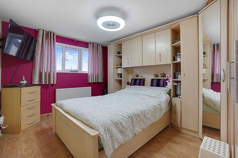 3 Anson Close, Chatham, ME5 7QX