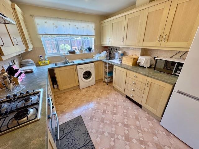 Fitted Kitchen