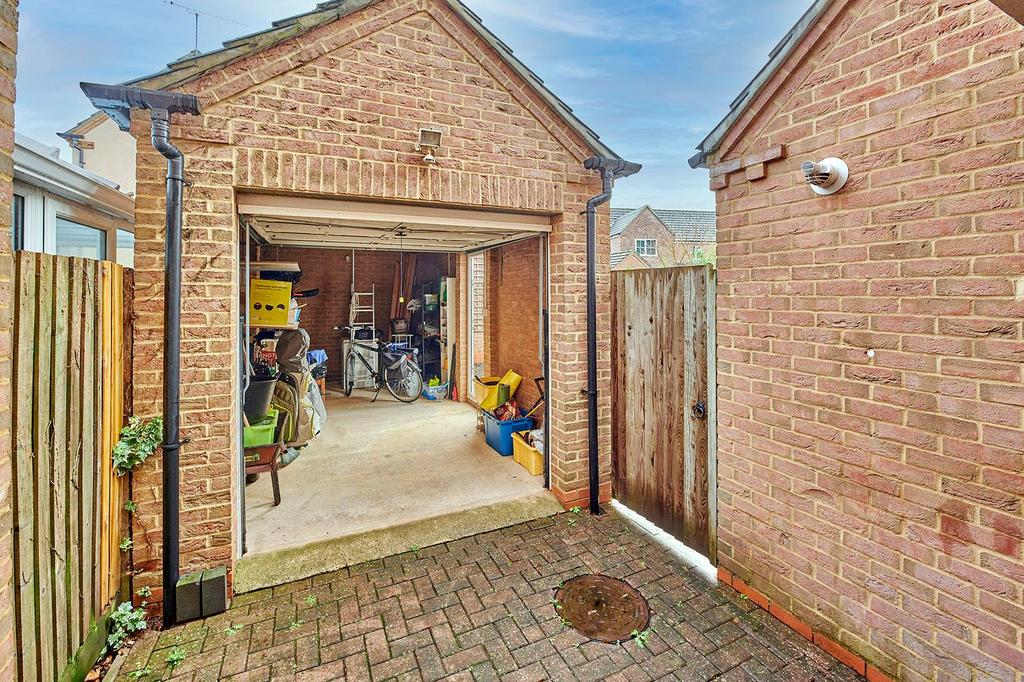 Single Garage