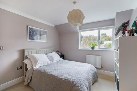 4 Miners Close, Long Ashton, Bristol, BS41 9DE