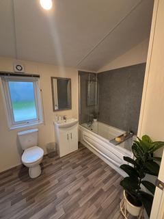 2 bedroom lodge for sale, Allerthorpe East Riding of Yorkshire