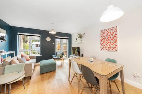 2 bedroom end of terrace house for sale, Telford Close, Crystal Palace, London, SE19