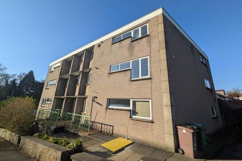 2 bedroom flat to rent, Elizabeth Court, Cardiff CF23