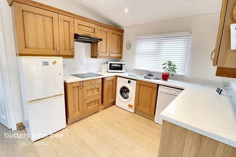 1 bedroom park home for sale, Delamere Road, FRODSHAM