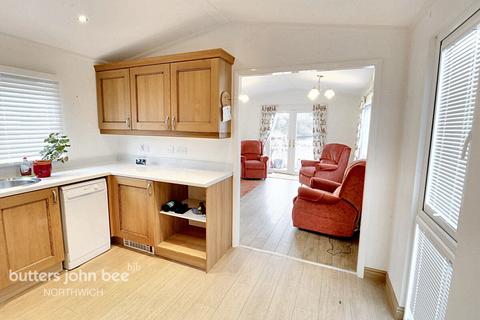 1 bedroom park home for sale, Delamere Road, FRODSHAM