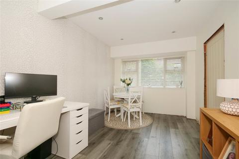 4 bedroom end of terrace house for sale, West Garth Mews, Shipley BD17