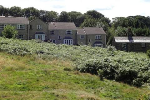 4 bedroom end of terrace house for sale, West Garth Mews, Shipley BD17